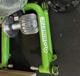 Kinetic Bike Trainer w/ Bluetooth