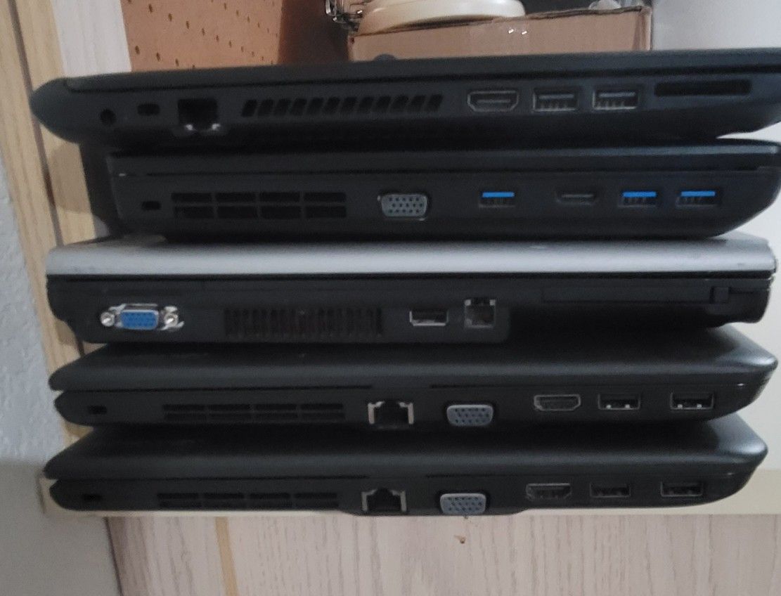 Laptops For Parts Lenovo, HP, Toshiba