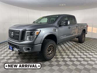 2018 Nissan TITAN XD
