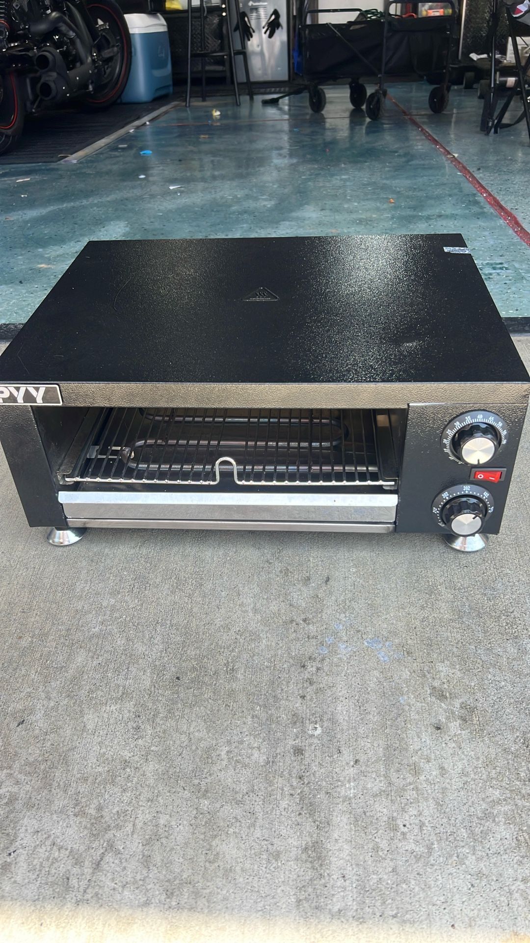 Pizza Oven