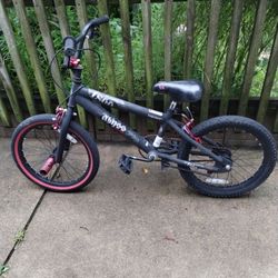 18" Boys Bicycle 