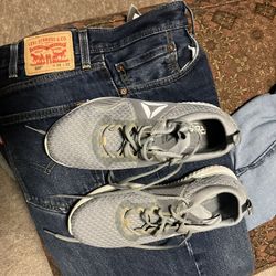 Reeboks size 10 good shape hardly used