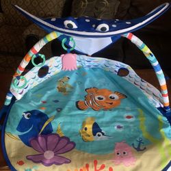 Finding Nemo Baby Playmat With Lights 