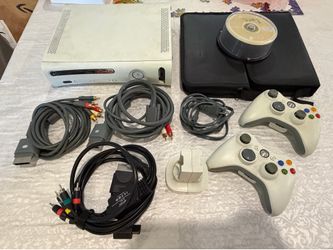 Xbox 360 Lot (System, controllers, cables, games)