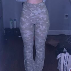 Girls PINK Flare Leggings CREAM AND GRAY SIZE XS 