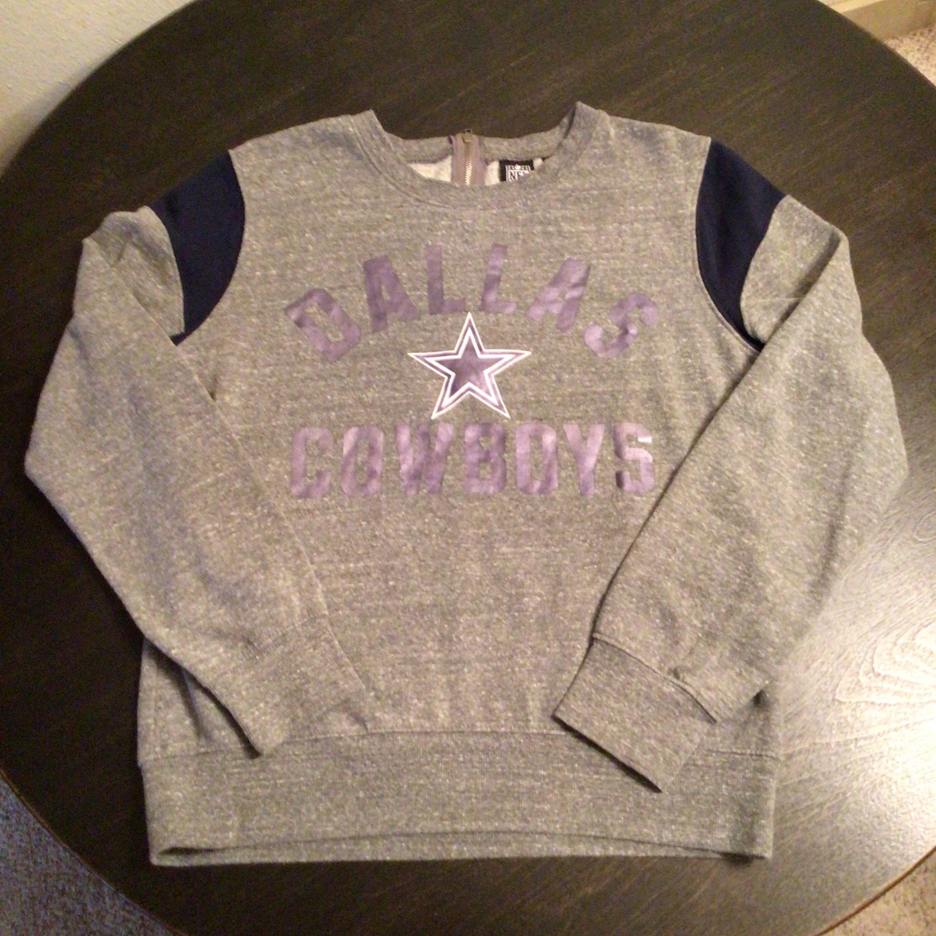 WOMEN DALLAS COWBOYS SWEATER SIZE L