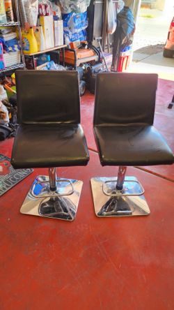 Black Faux Leather Bar Stools with Chrome Base – Set of 2