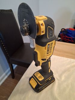 Multitool deawalt