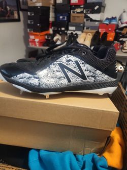 New Balance baseball cleats