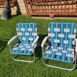 2 Vintage Chair 