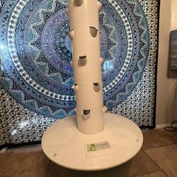 Grow Tower. (NEW). Garden Tower. Juice Plus.
