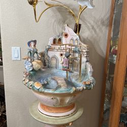 Vintage Italian porcelain working Water Fountain