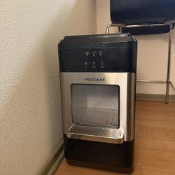 Ice machine