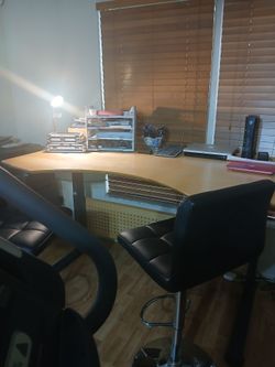 Drafting Table w/Light & 2 Leather Chairs