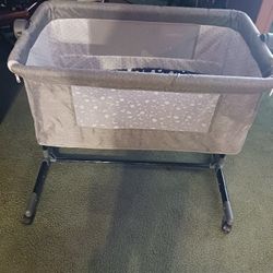 Bassinet 
