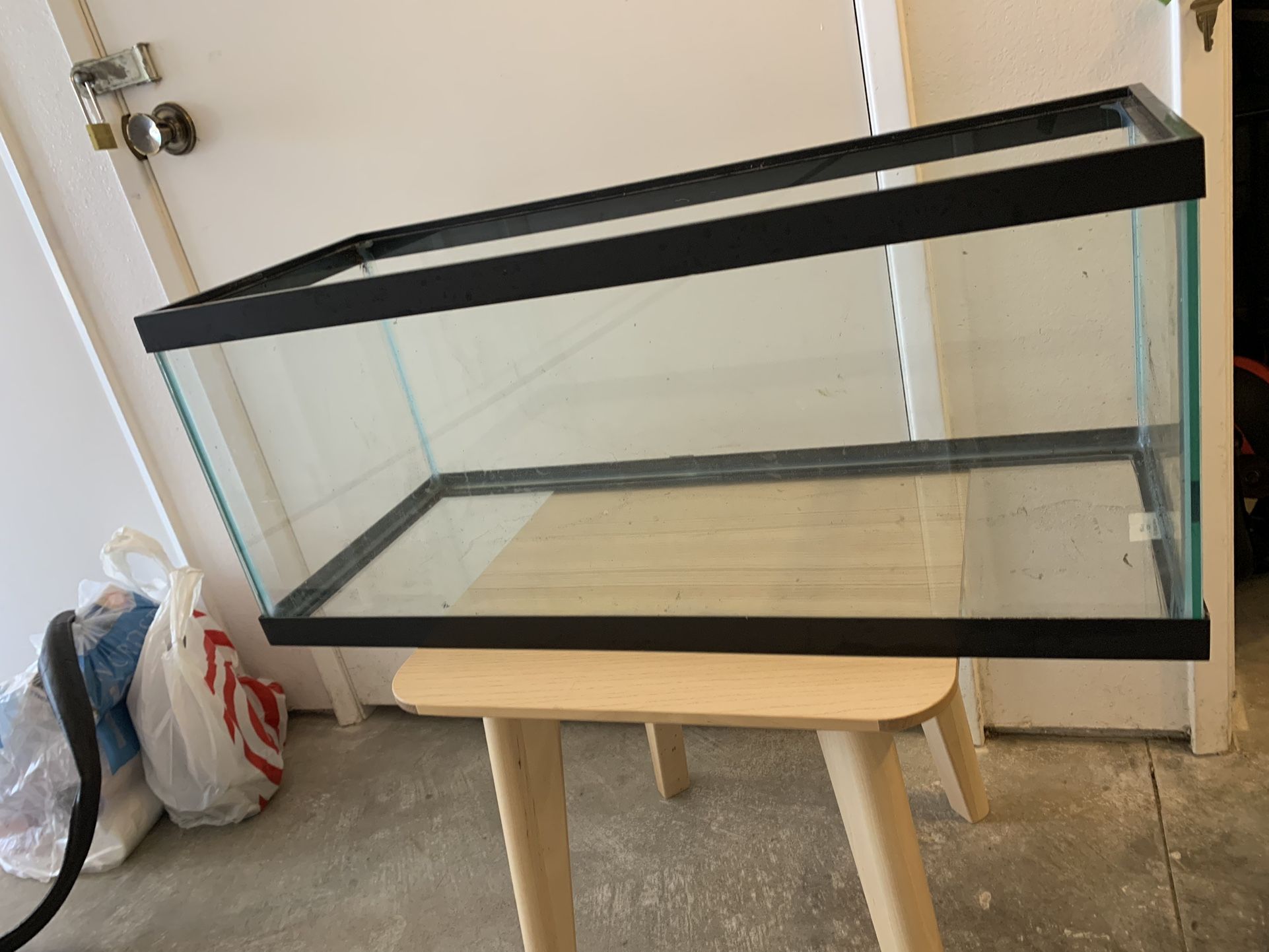 20 Long Fish Tank With Custom Lid (cut Out For Hang Off Back Filter)
