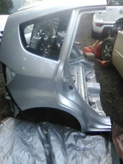 2013 Honda fit rear body ,, qtr panels