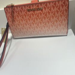Michael Kors Wallet Wristlet -BRAND NEW WITH TAGS 