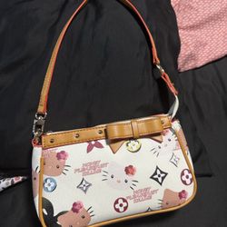 Hello Kitty Purse