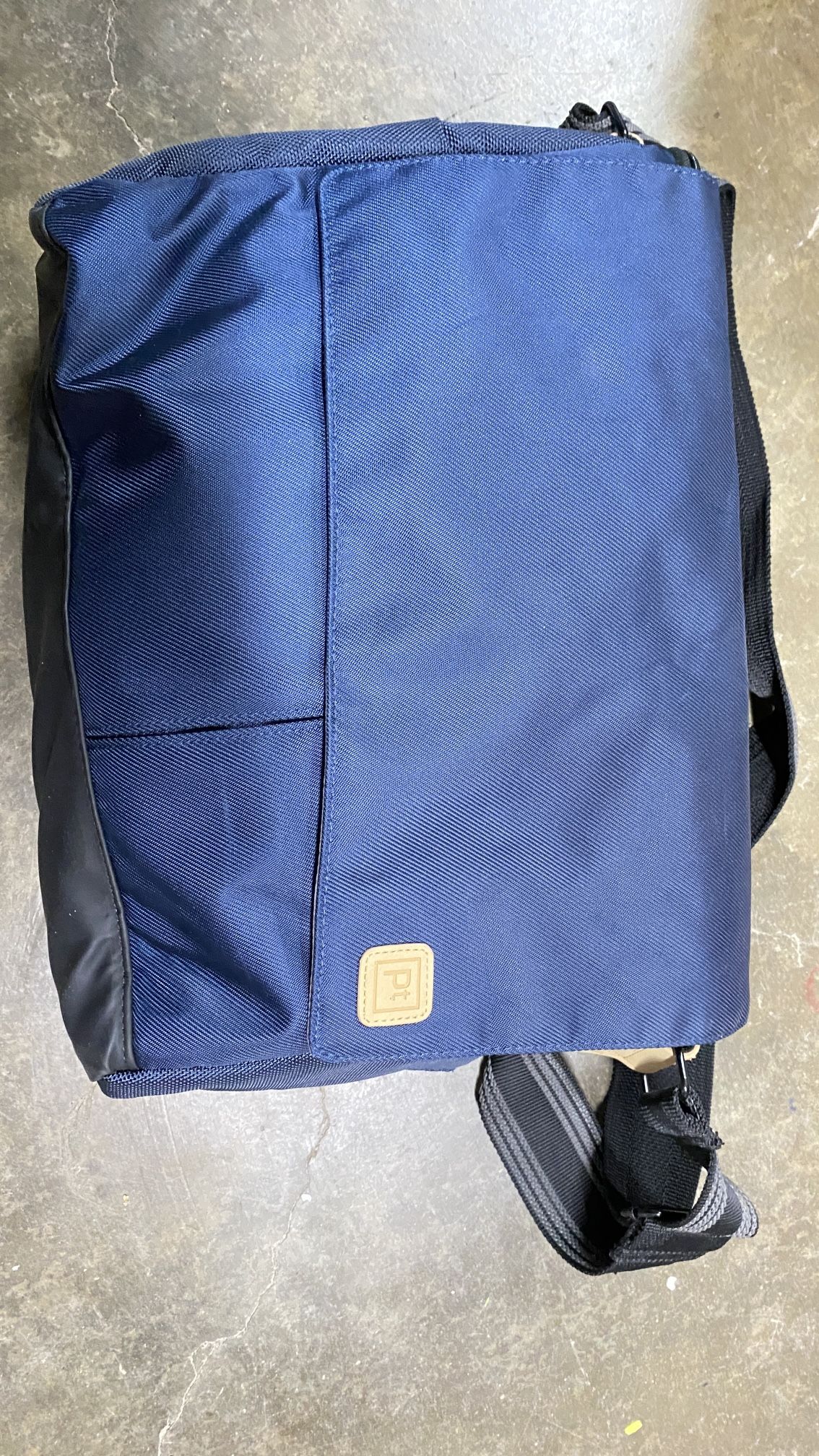  Medium Messenger Camera Bag - Blue