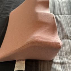 Baby Burplee Lounger by Vonu 