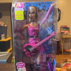 Rock Star Barbie 2009
