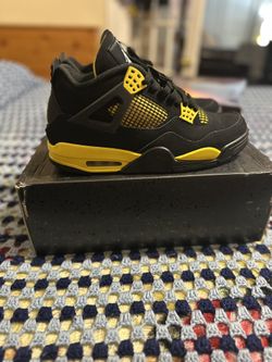 Jordan Thunder 4