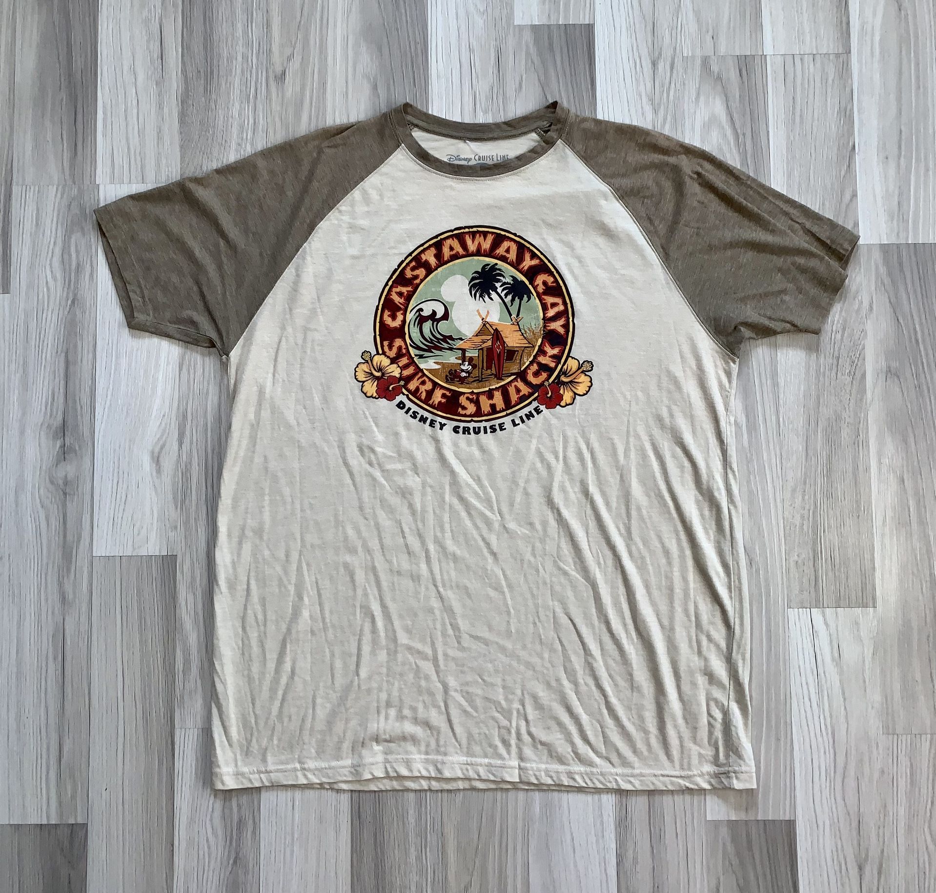 Disney Cruise Castaway Cay Surf Shack Comfortable T-shirt Mens 2XL. Good Condition, See All Pics