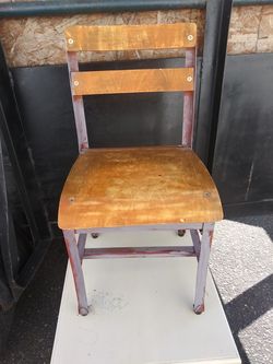 Metal and wood kids chair