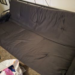 Bed Couche Side Pocks Asking 100