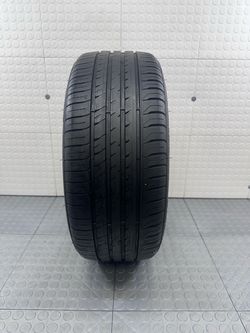 One used tire Goodgrip 215/45/17 91W # 1376