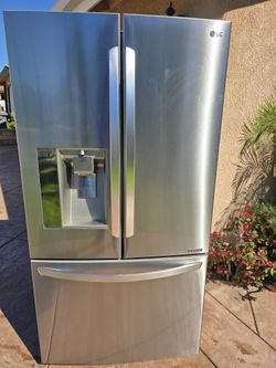 Refrigerator Counterdedph W36h69d28 $585