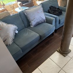 Blue Coache With Chair 