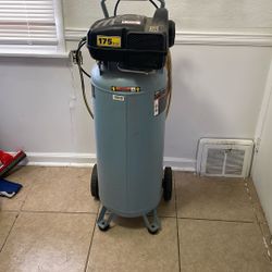 McGraw 175 PSI Air Compressor 21 Gallon
