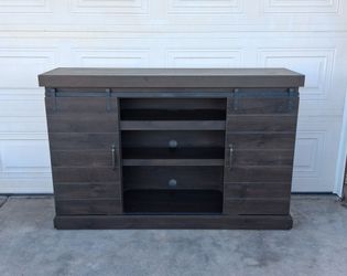TV Cabinet With Sliding Doors