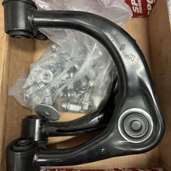 GENUINE 2010-2023 OEM TOYOTA 4RUNNER FJ CRUISER FRONT UPPER CONTROL ARM SET 