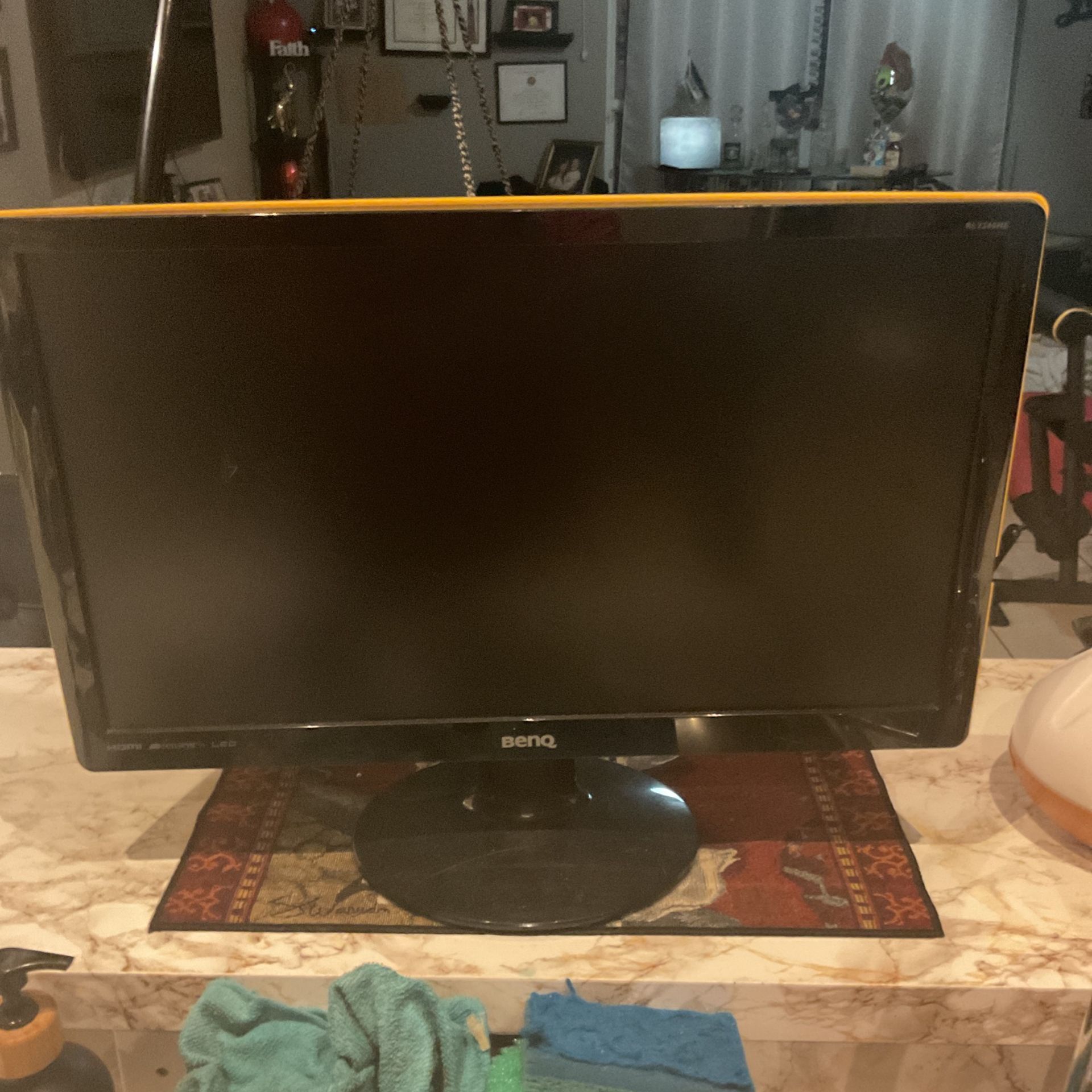 BenQ Monitor (60FPS)