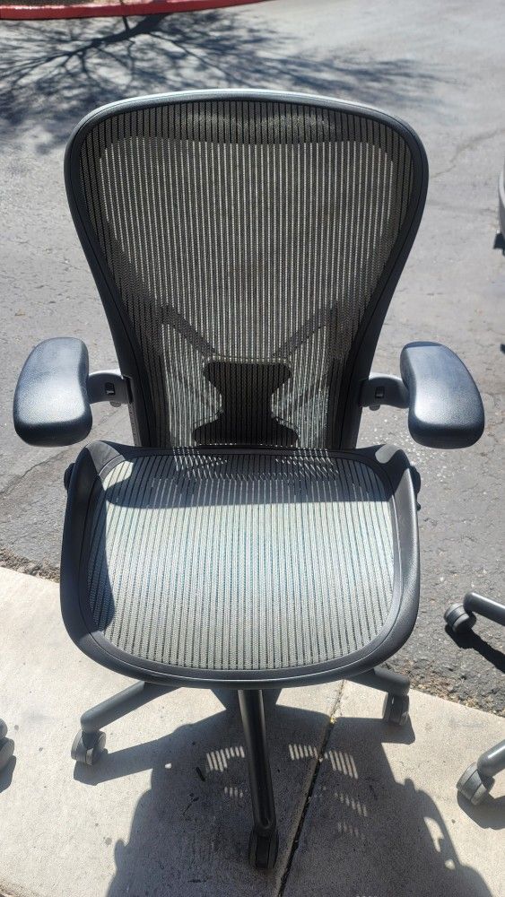 Size C Herman Miller Aeron Office Desk Gaming Chairs