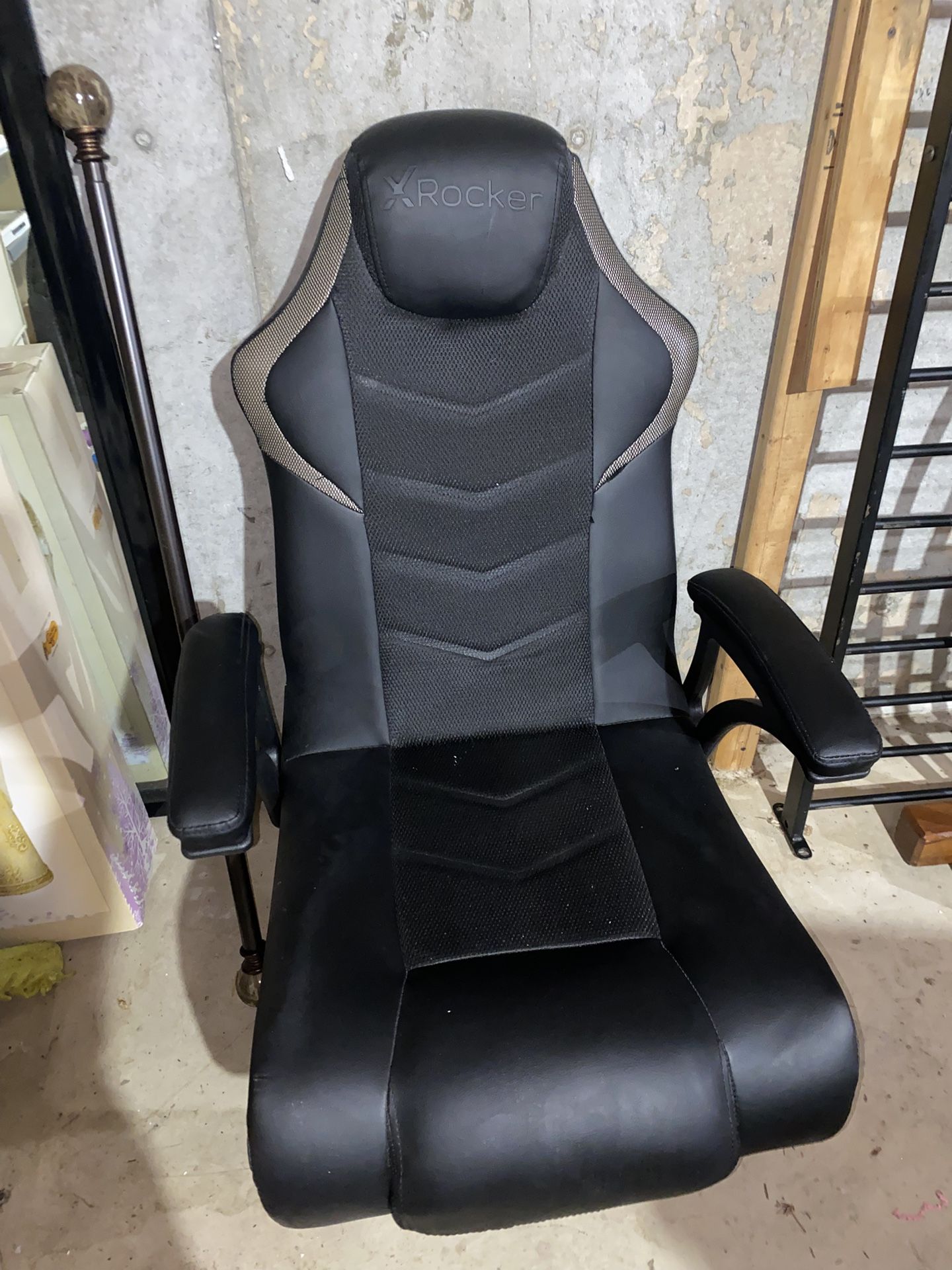 Gaming chair