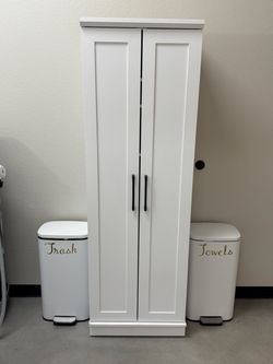 Storage cabinet