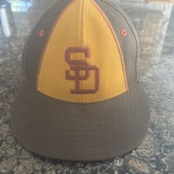 VINTAGE 1984 PADRES HAT