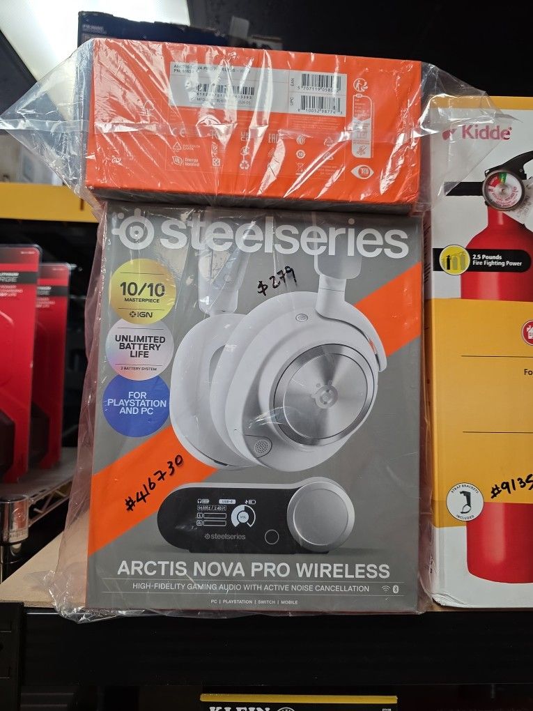 Steelseries Arctis Nova Pro Wireless Headset