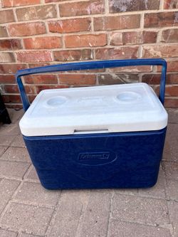 COLEMAN Cooler/Ice Chest