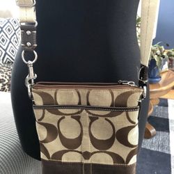Coach Crossbody Shoulder Purse 