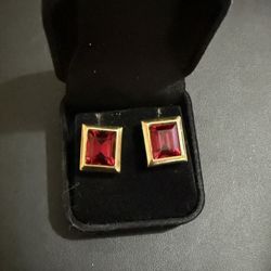 S.A.L. Signed💥VINTAGE~RARE💥Red and Gold Princess Cut Stud Earrings 