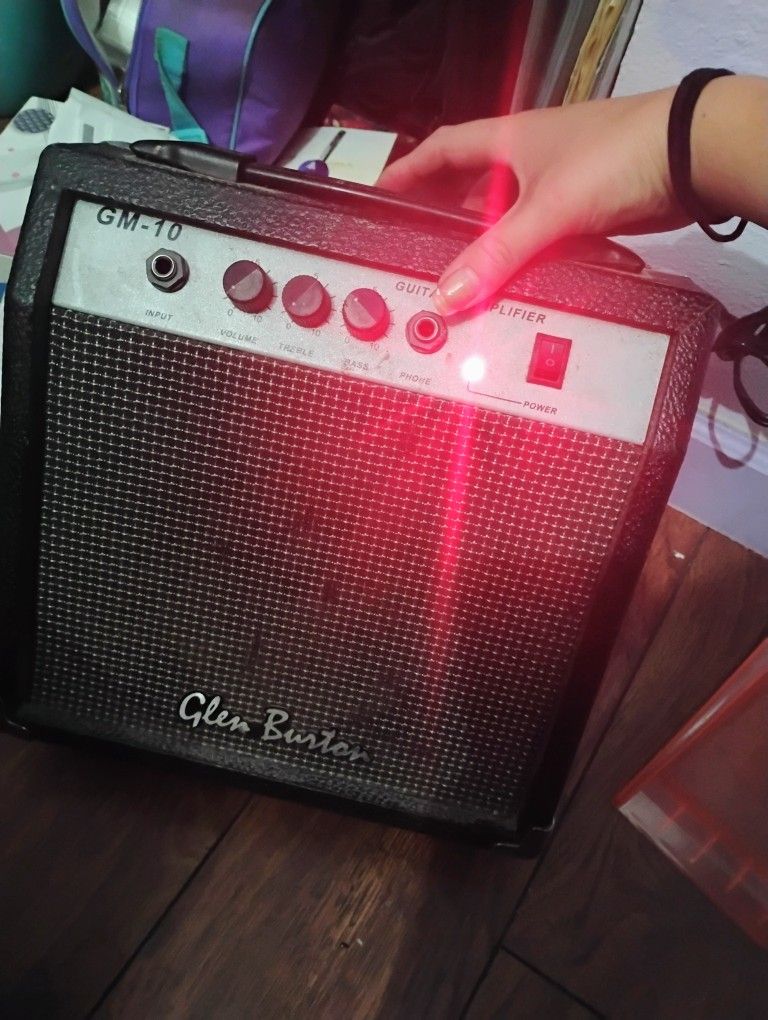 Guitar Amplifier