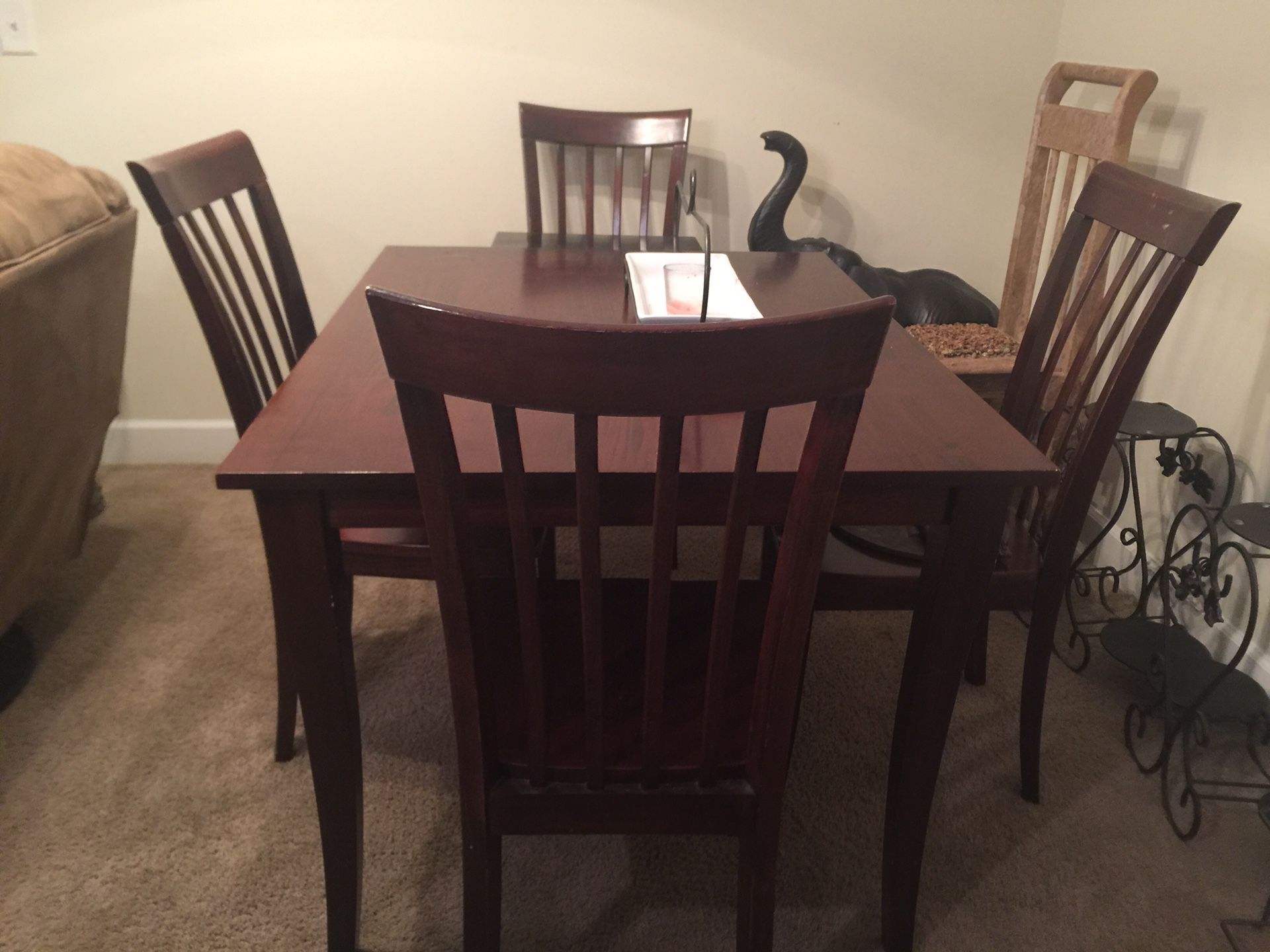 Wooden kitchen table with 4 chairs / kids dinning table.