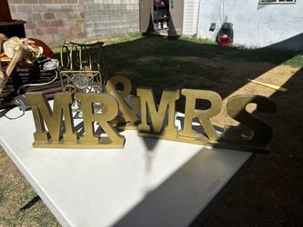 Mr & Mrs Wedding Table Top