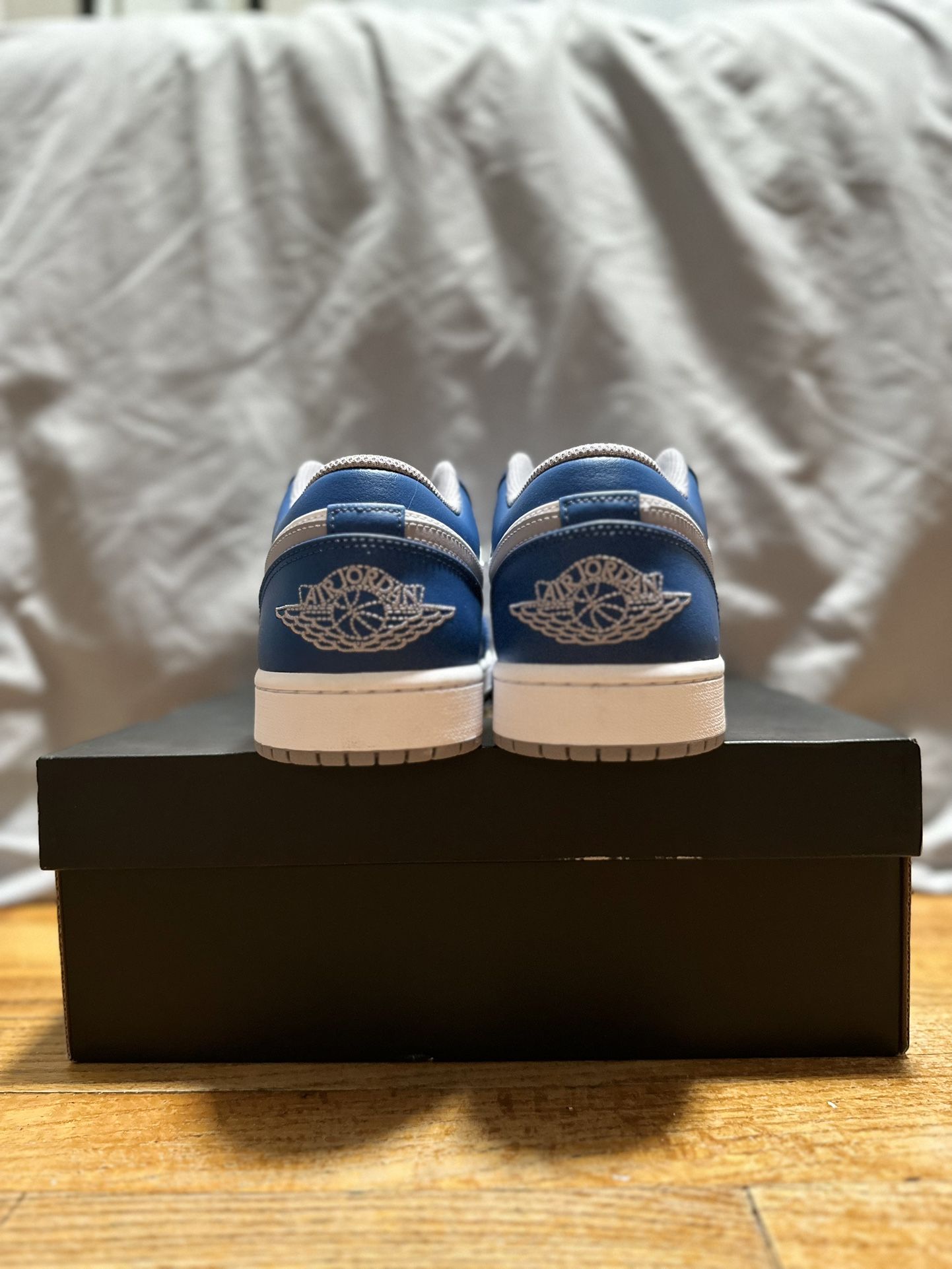 Air Jordan 1 Low 'True Blue' Size 10