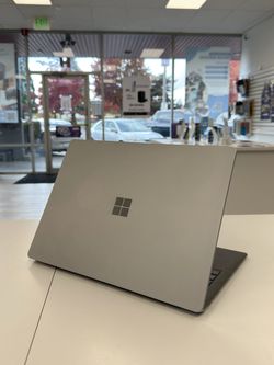 Microsoft - Surface Laptop 4 - 13.5" Touch-Screen (Model 1950) AMD Ryzen 5 – 16GB Memory - 256GB Solid State Drive Good Platinum